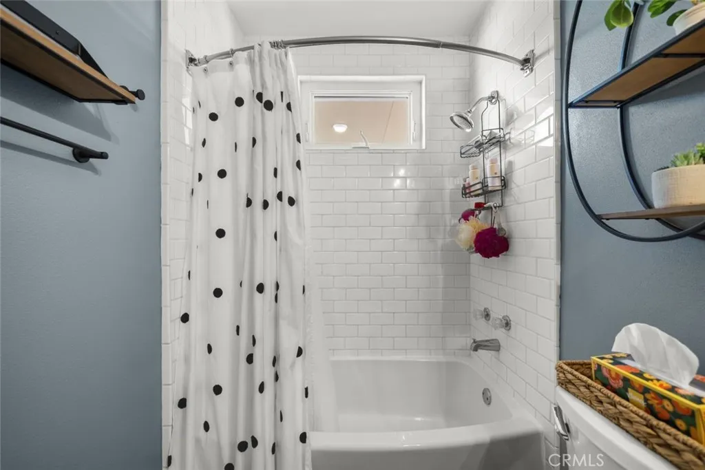 17843 Horace Street, Granada Hills, California 91344 home-pic-21